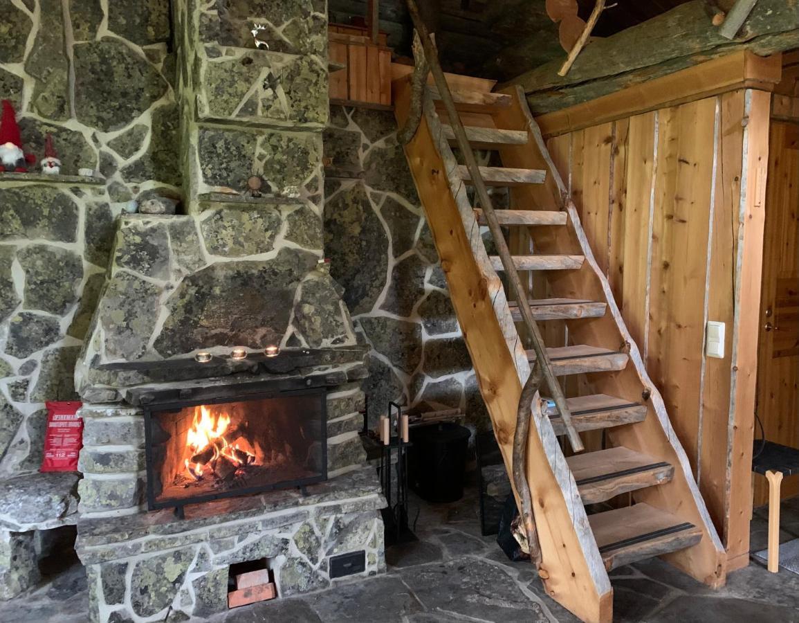 Logwood Chalet 洛斯托 外观 照片