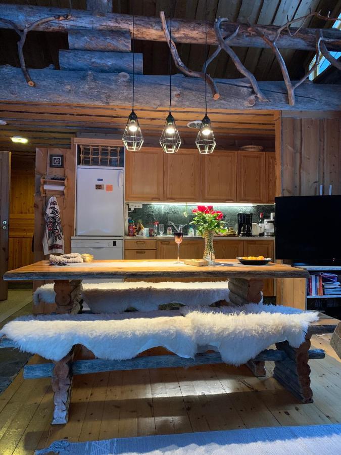 Logwood Chalet 洛斯托 外观 照片